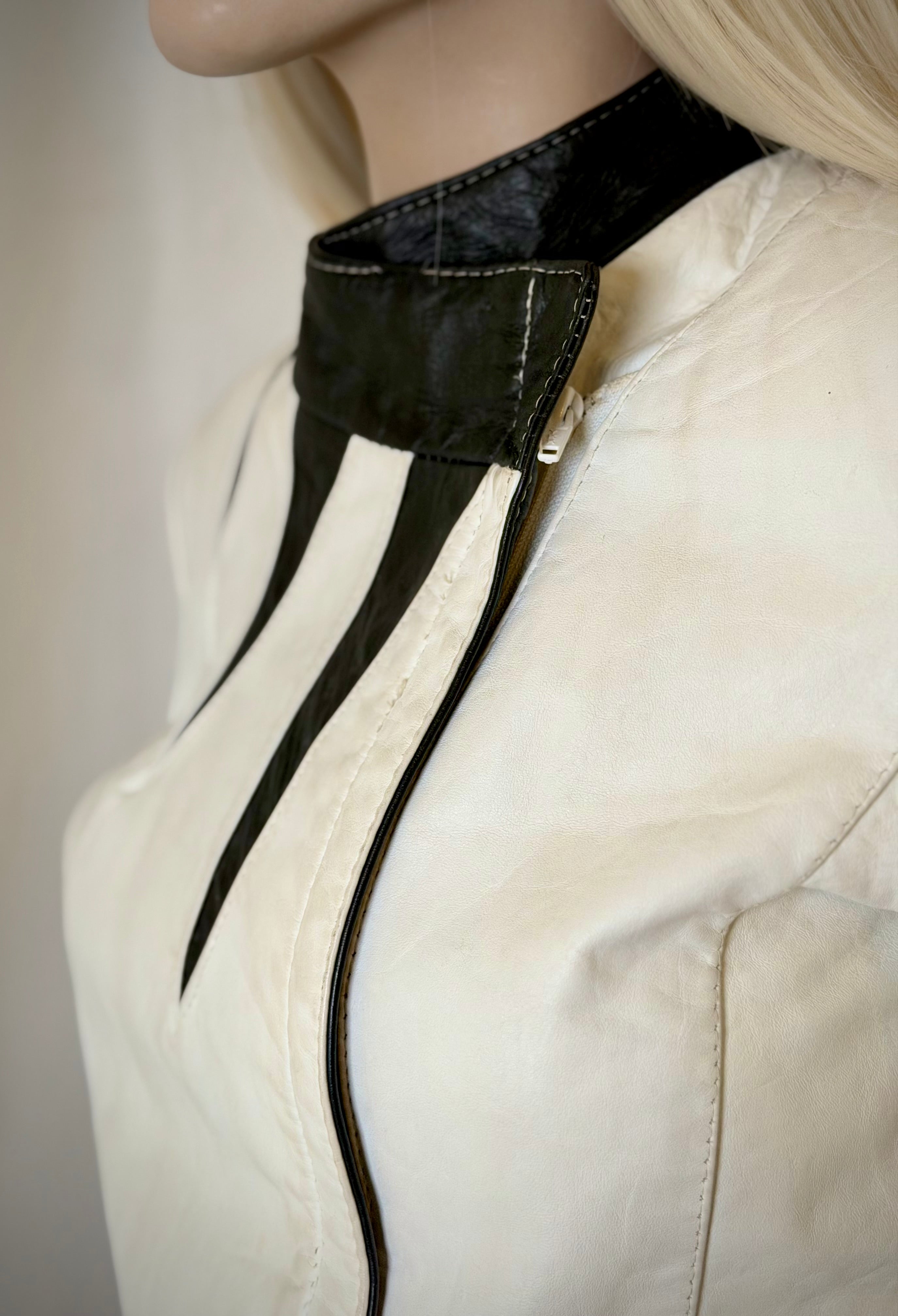 1980s Jonathan Christopher Leather Jacket - Made In Canada