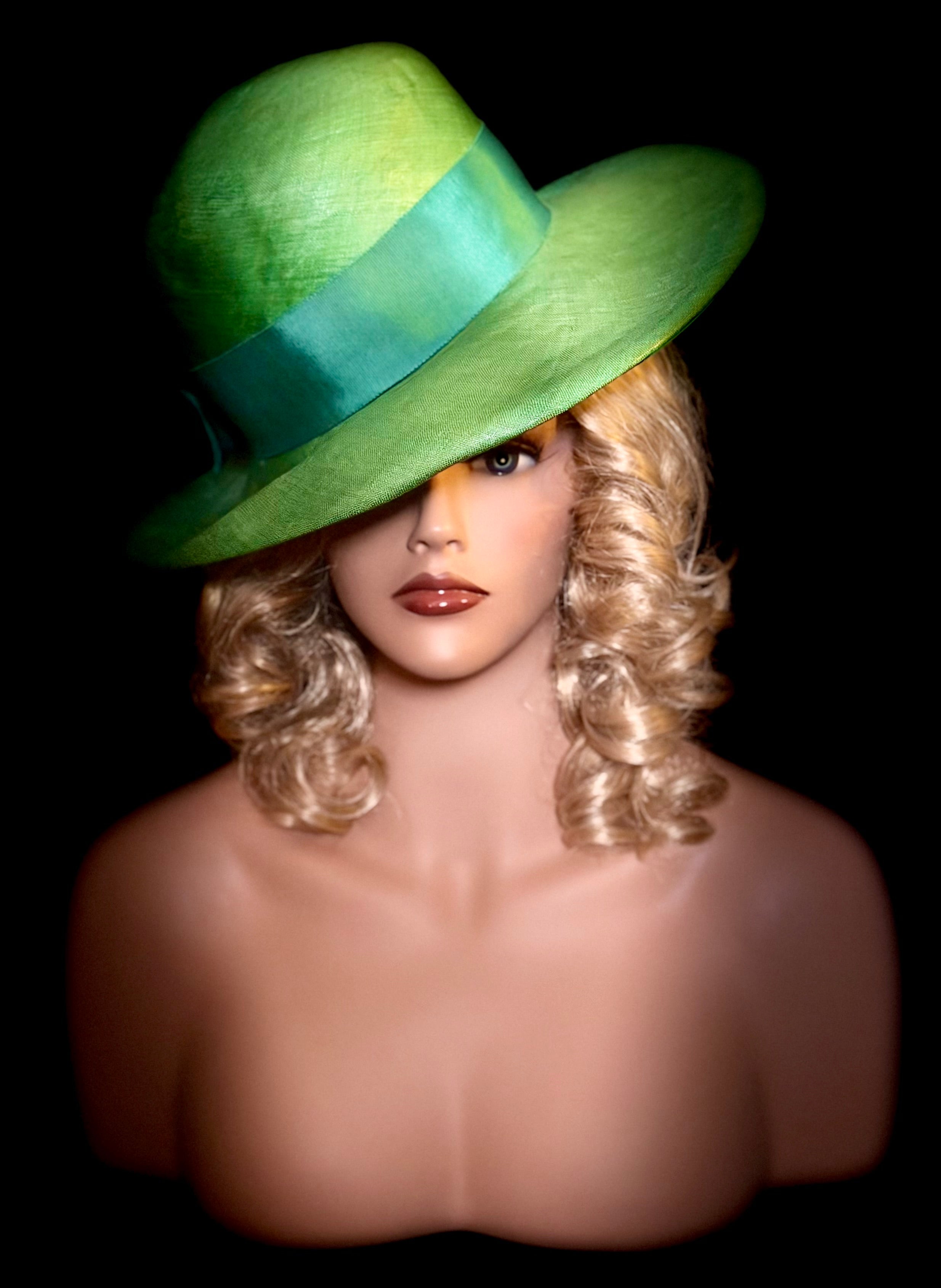 Late 1930s / Early 1940s Green Straw Hat with Grosgrain Ribbon
