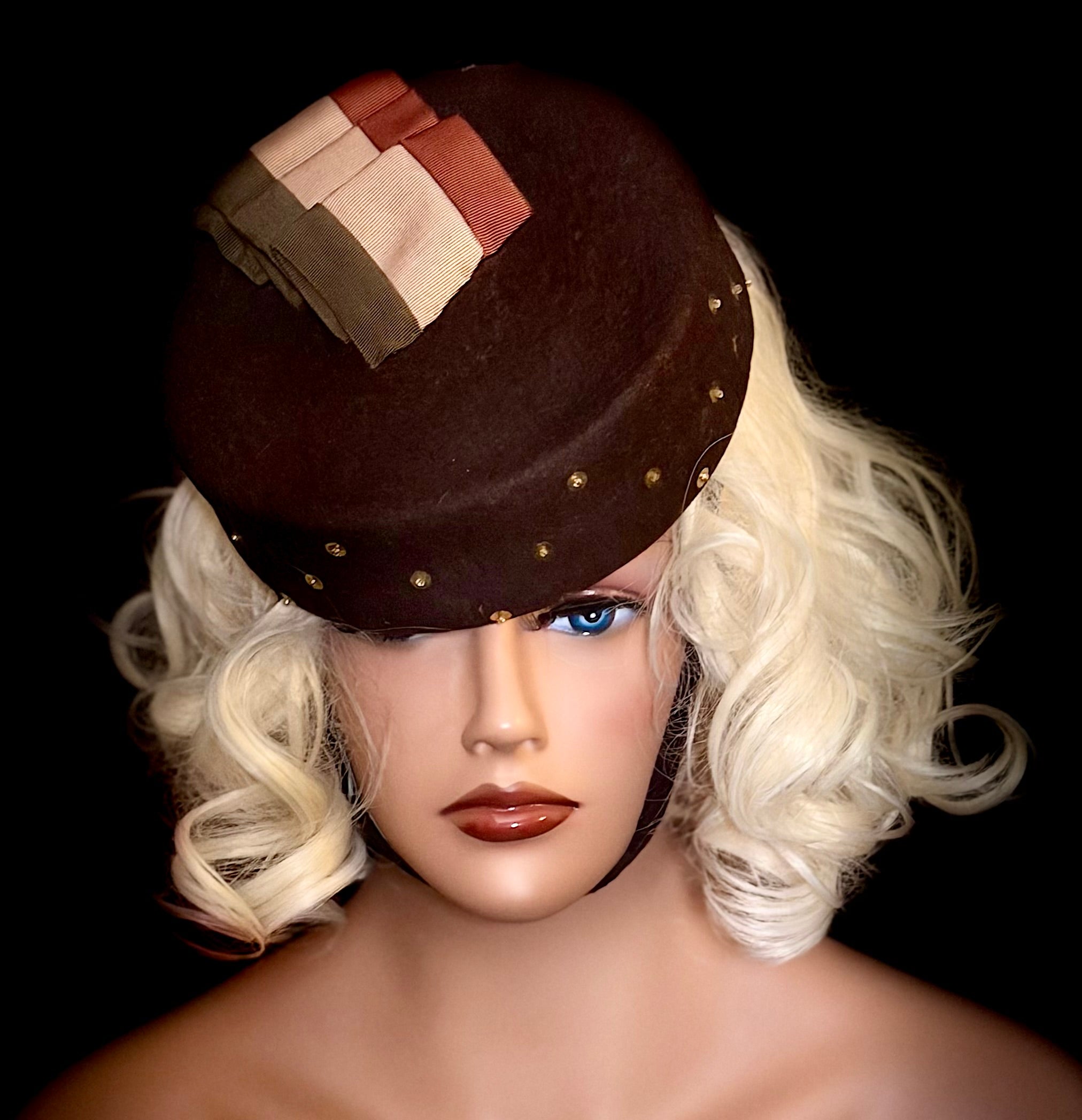 Immaculate Mid-Century Chocolate Brown Felt Cocktail Hat with Sequin Detail & Grosgrain Ribbon Trim