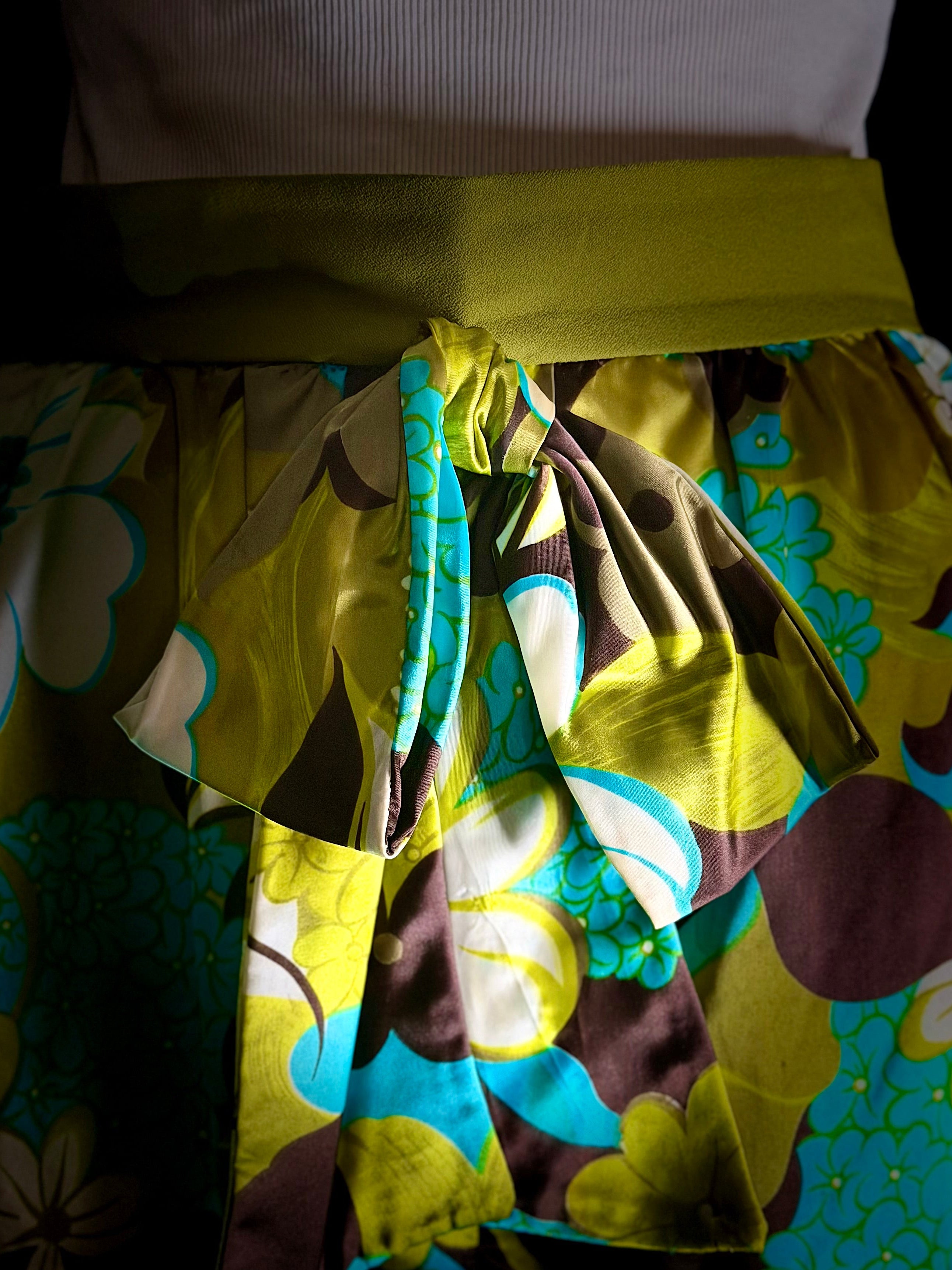 1960s Floral Satin Maxi Skirt With Waist Tie – Hawaiian Style Print