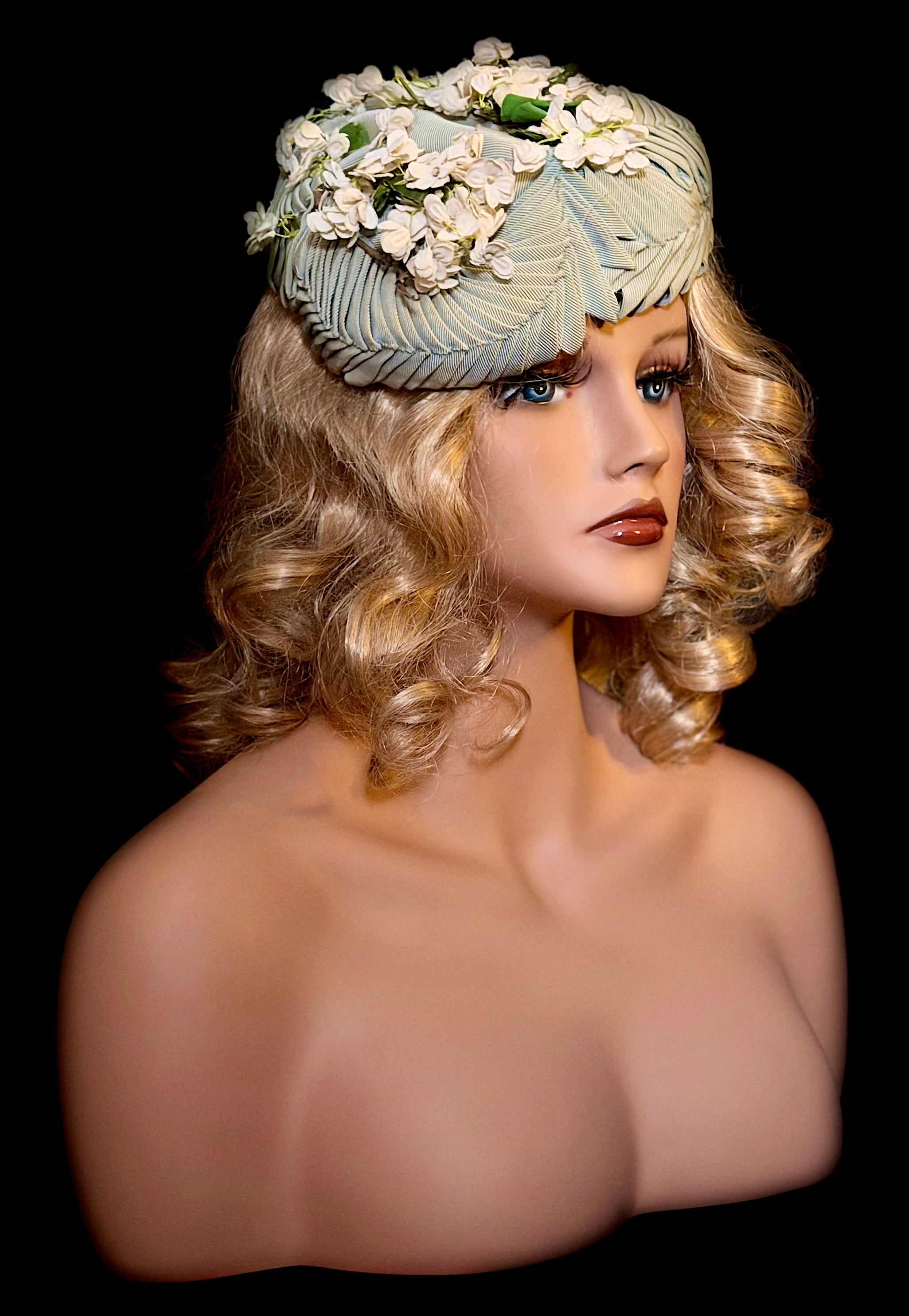 Exquisite 1950s Soft Green Pleated Ribbon & Florals Hat