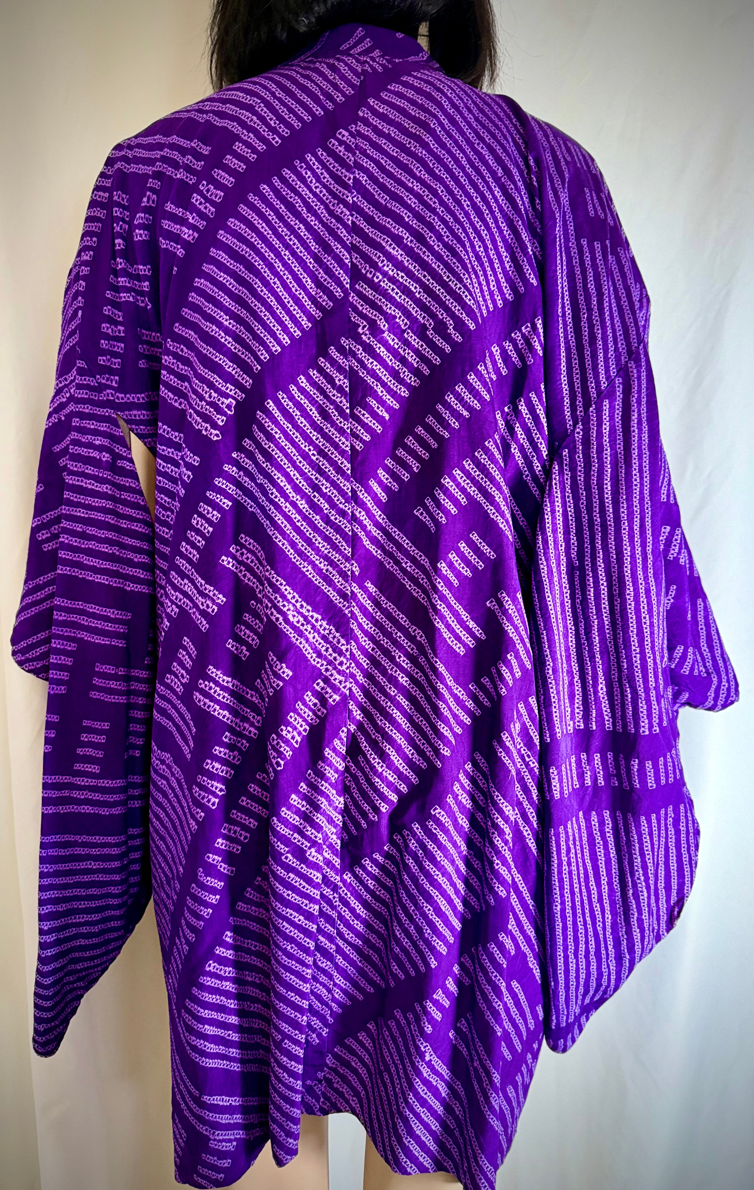 Vintage Japanese Silk Kimono - Lined and Handprinted