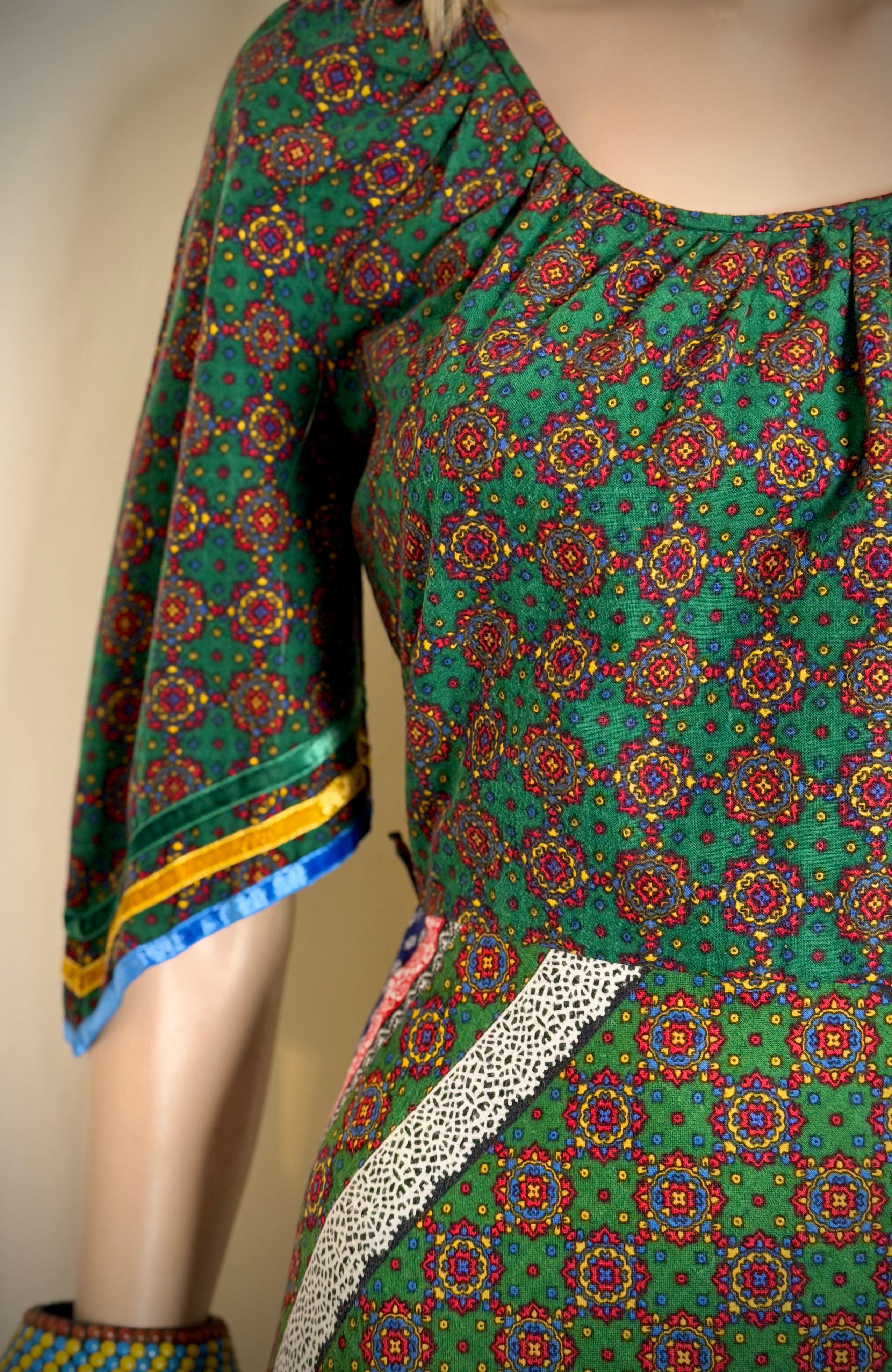 1970s Vera Mont Paris Printed Maxi Dress With Full Skirt