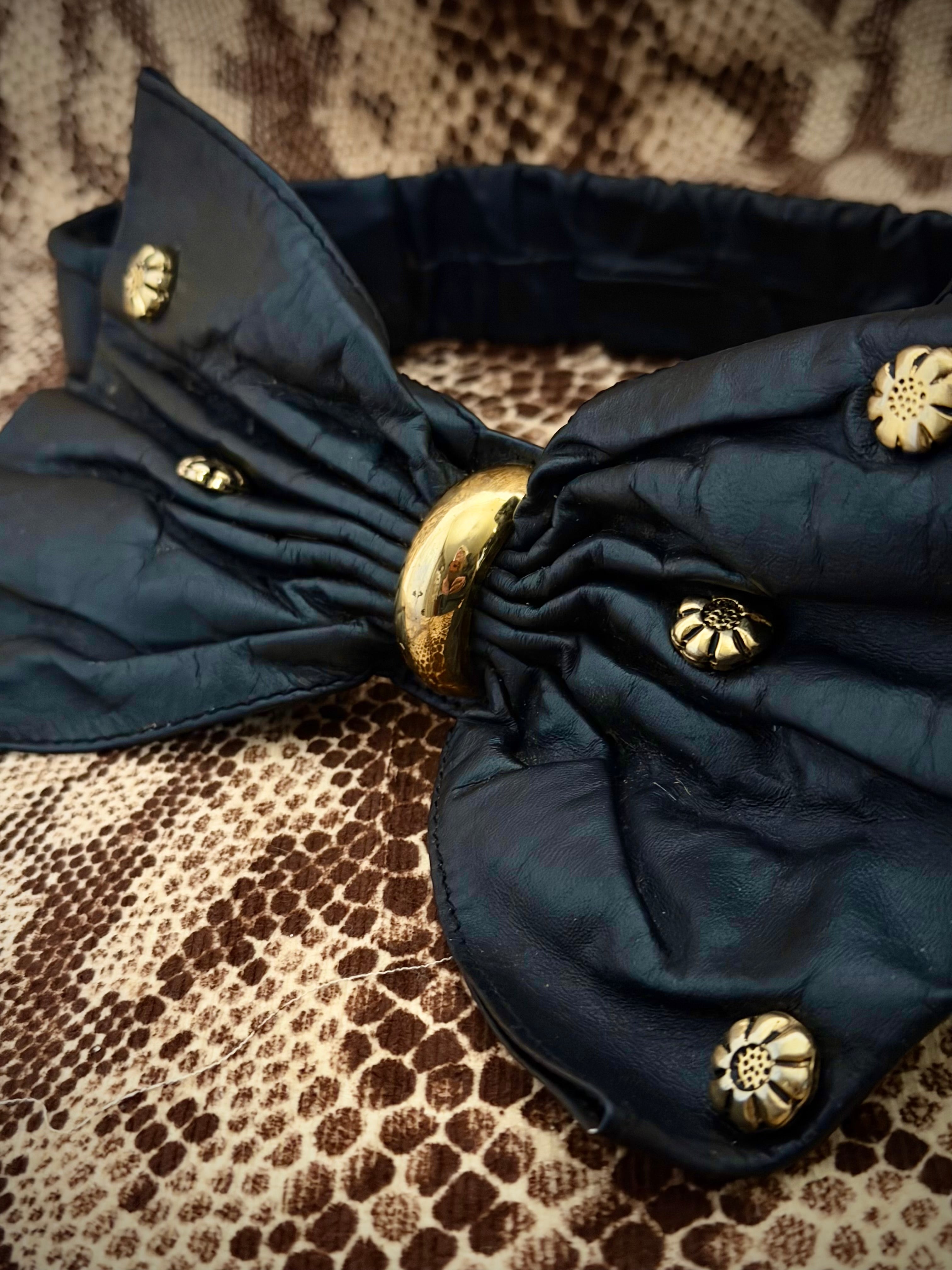 1980s Italian Leather Bow Belt | Black Leather Statement Waist Belt | Made In Italy