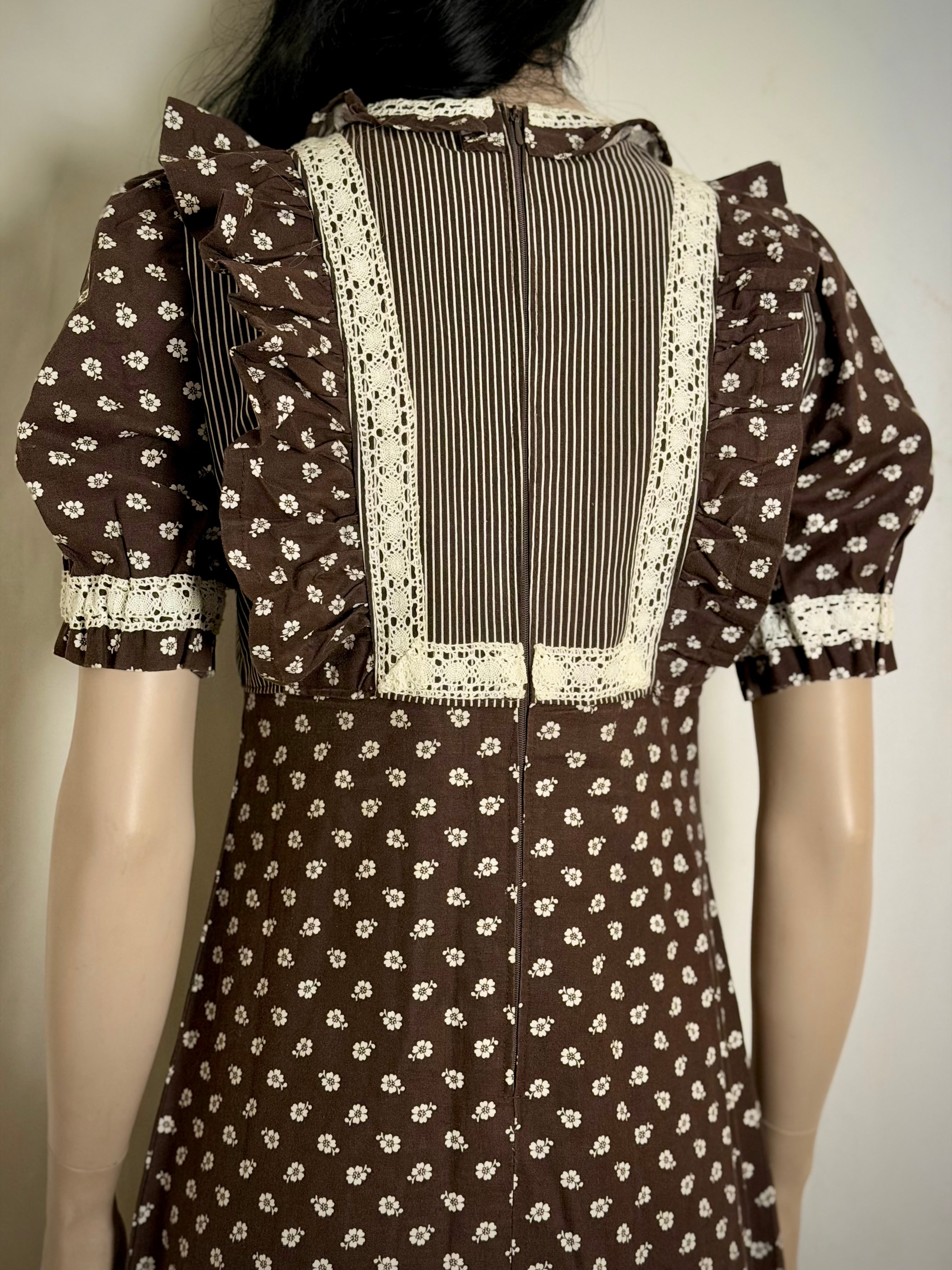 1970s Dark Brown Cotton Prairie Dress