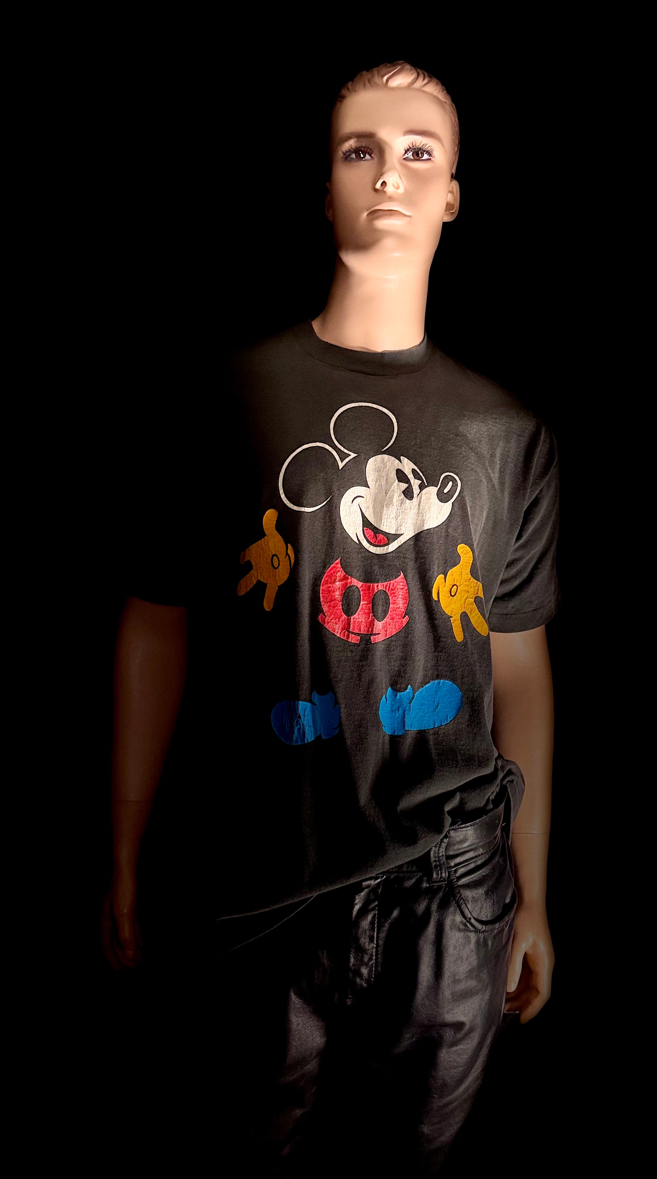 Vintage Mickey & Co. Disney T-Shirt - Faded Black (Late 80s / Early 90s)