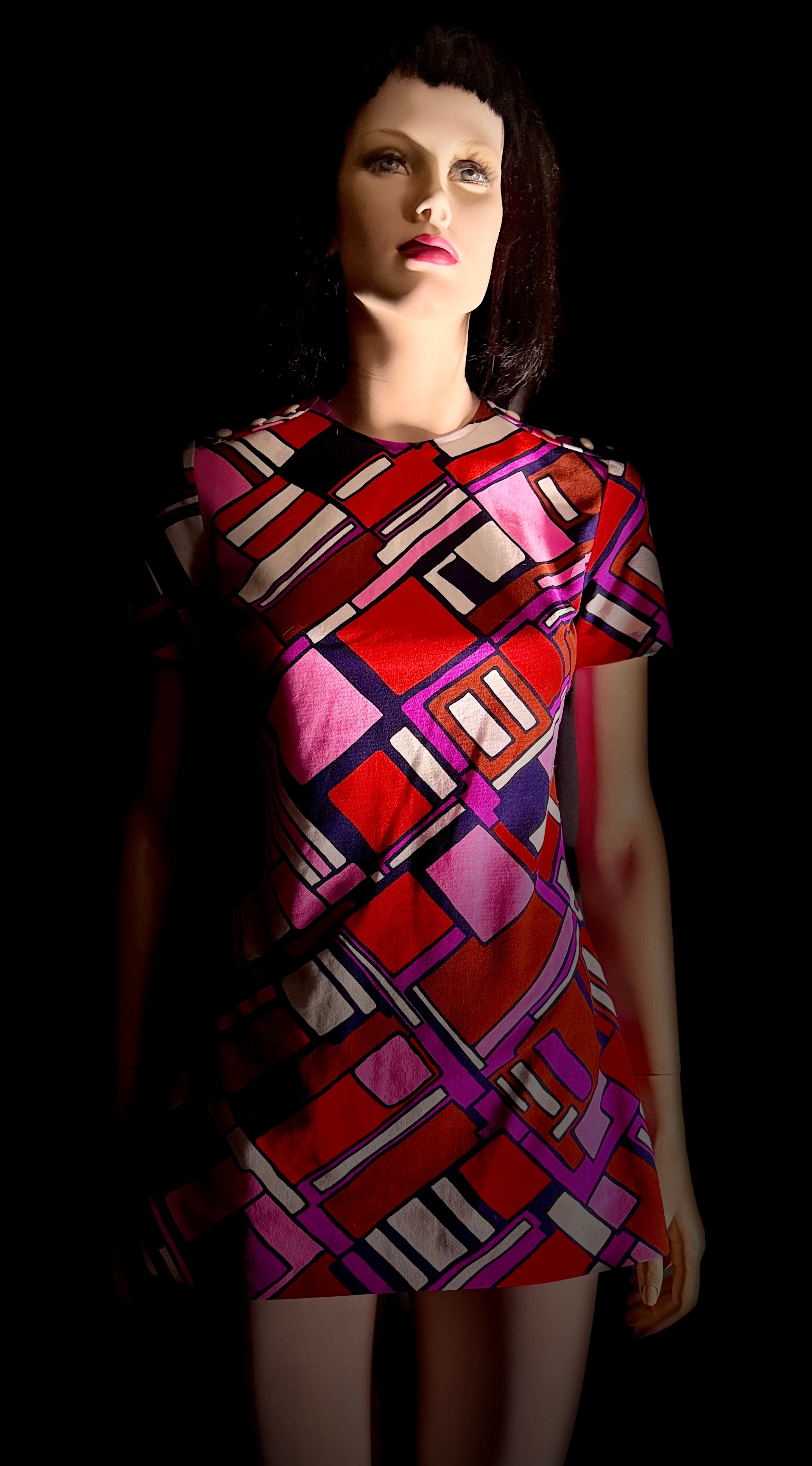 1960s Abstract Print Shift Dress – Mod Graphic Mini