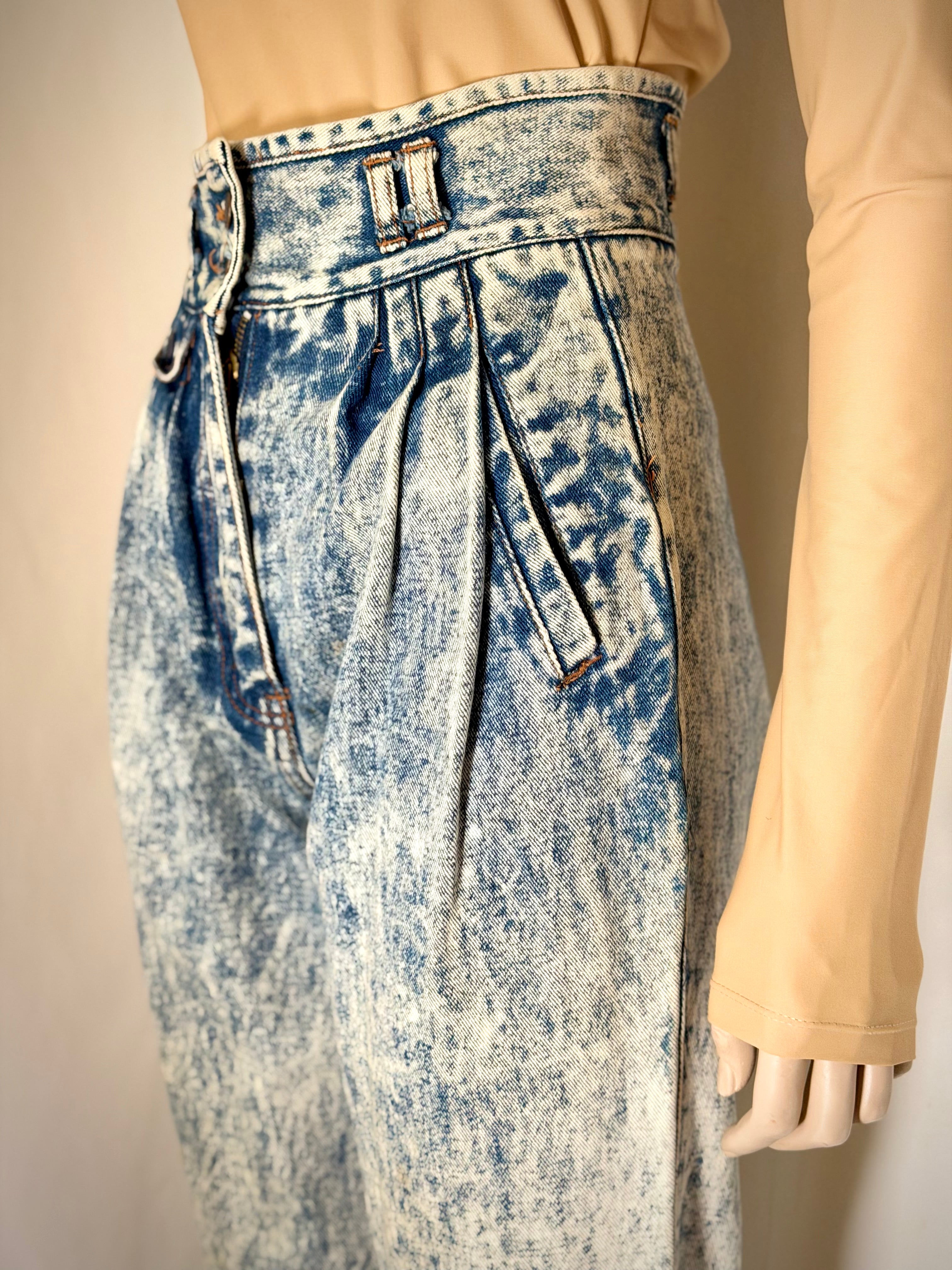 Vintage 1980s High-Rise Pleated Jeans

Sculptural Waist | Acid Wash Denim