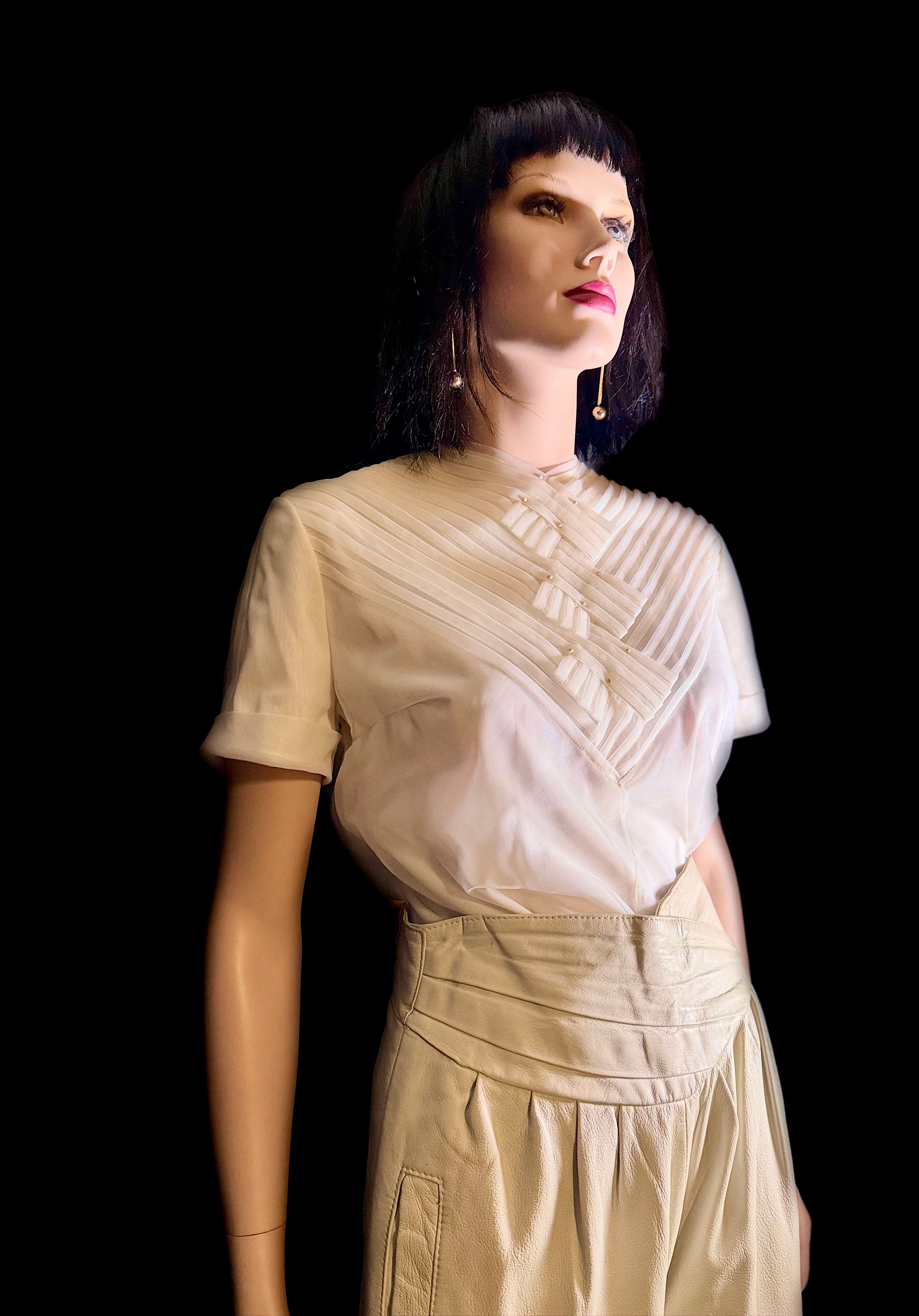1950s Ivory Pleated Panel Blouse - Immaculate Condition