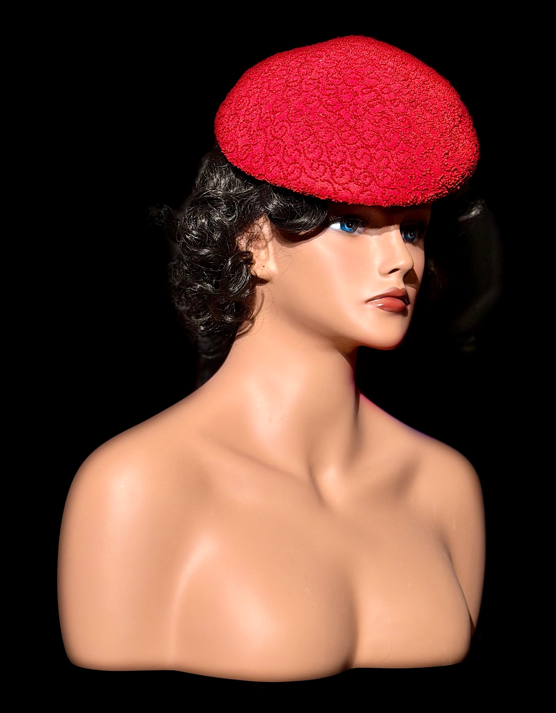 1940's Red Half Pillbox/Tilt Hat