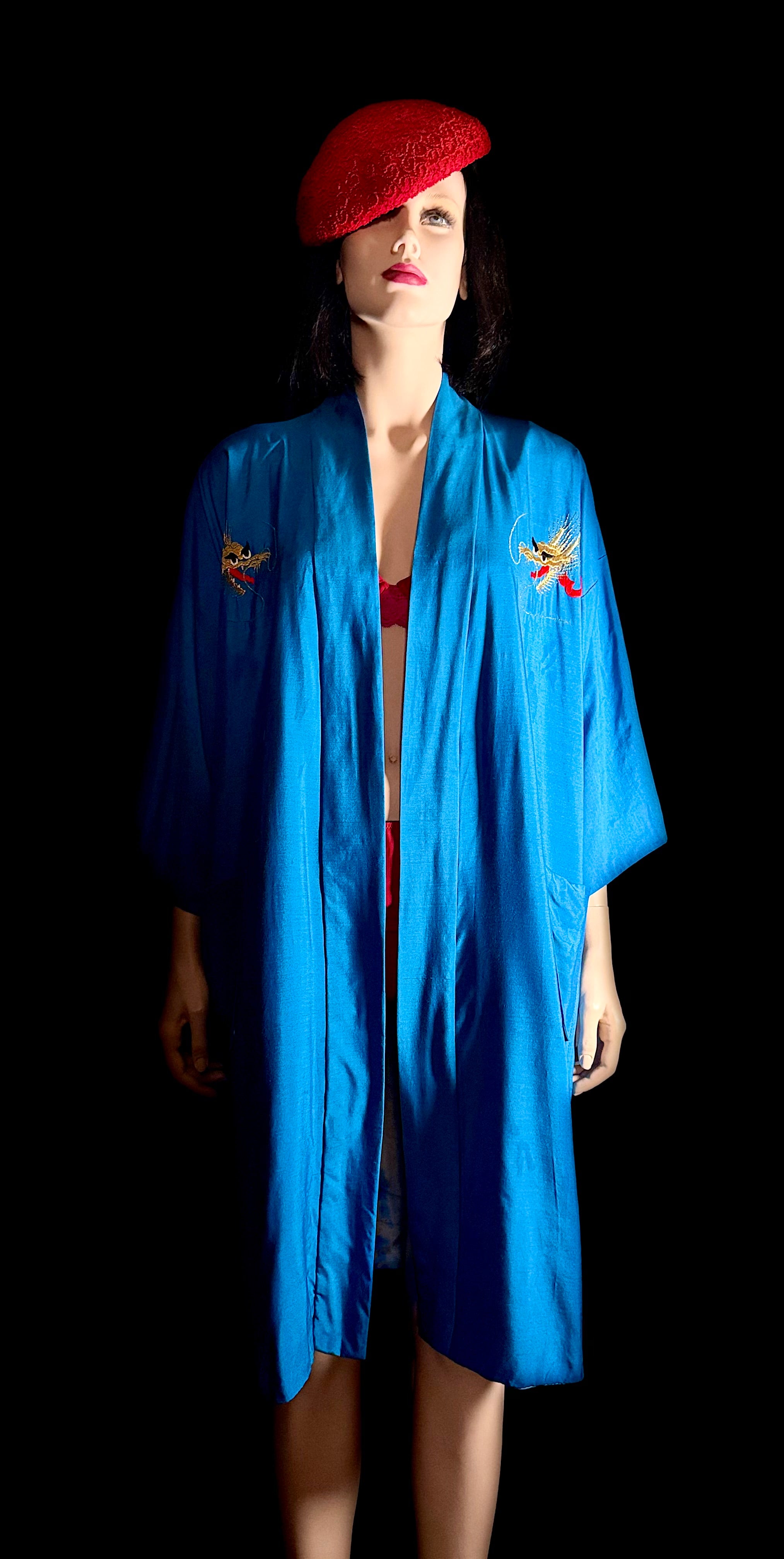 1940s Hand Embroidered Dragon Silk Smoking Robe
– Made in Japan